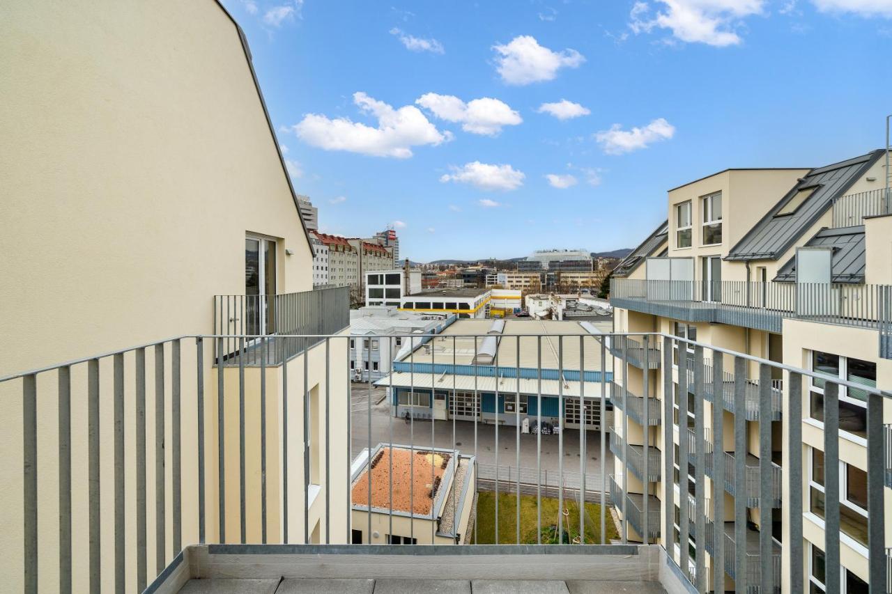 Ding Design Apartments In Brigittenau Vienna Exterior photo